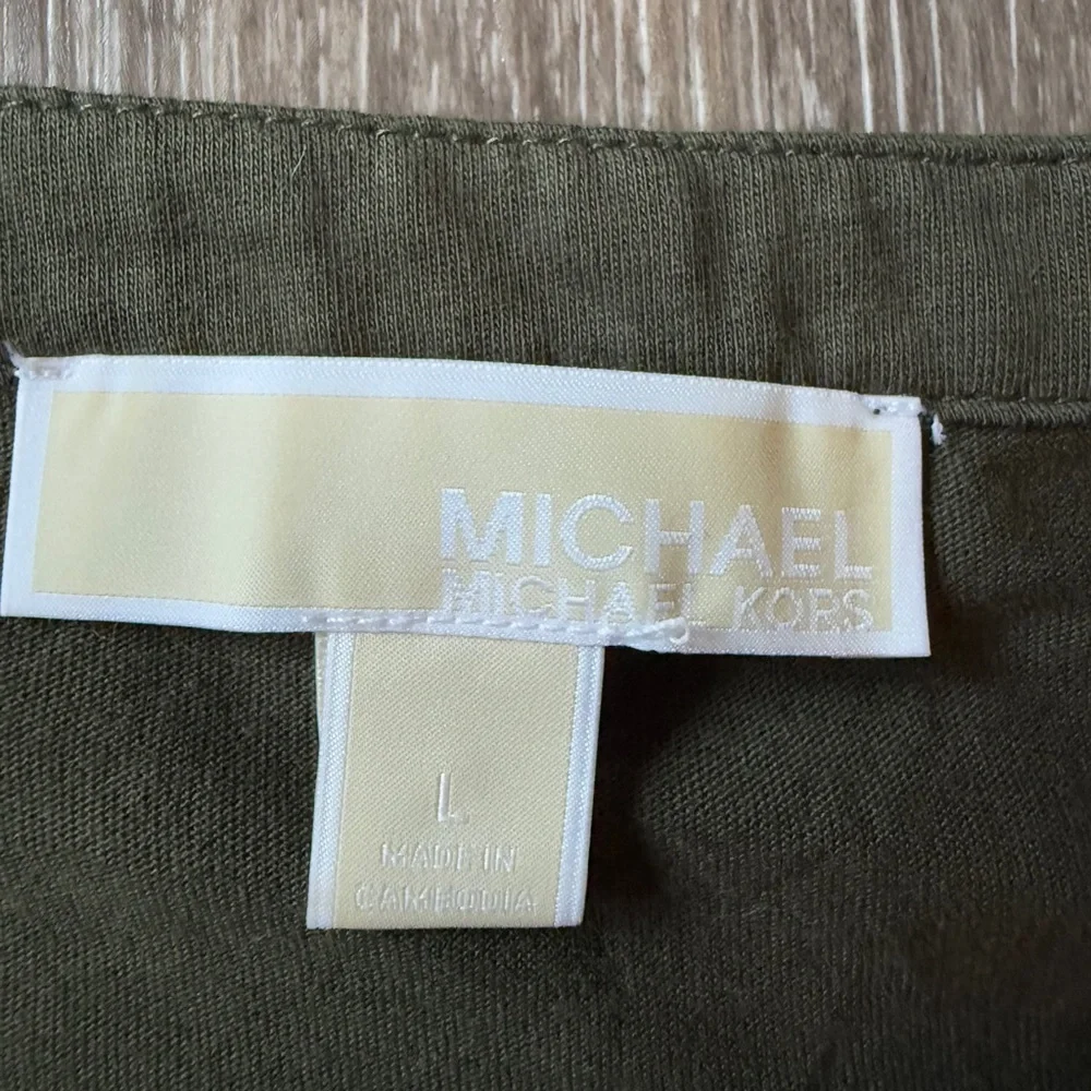 NWOT. Michael Kors  Olive green shoulder-off Top Size L
